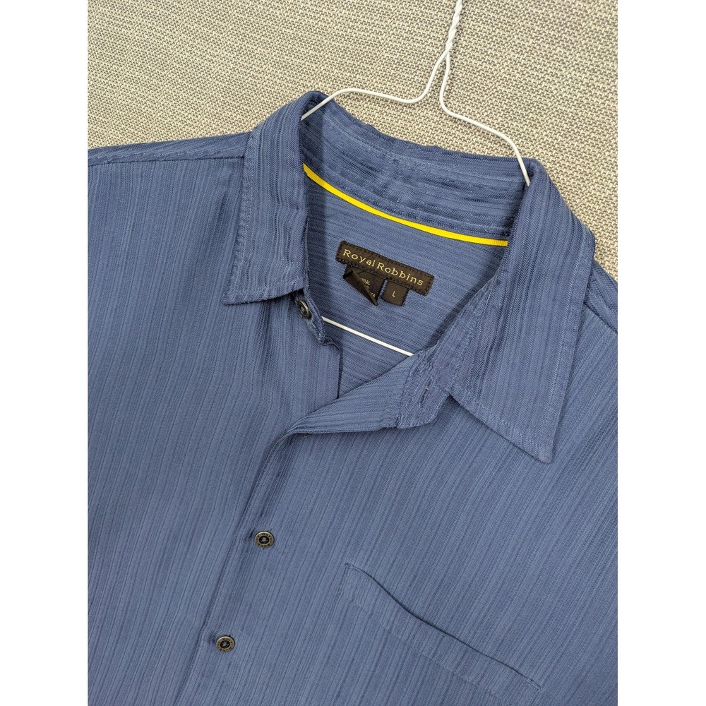 Royal Robbins Shirt Mens Large Blue Stripe Short Sleeve Button Up Casual Outdoor